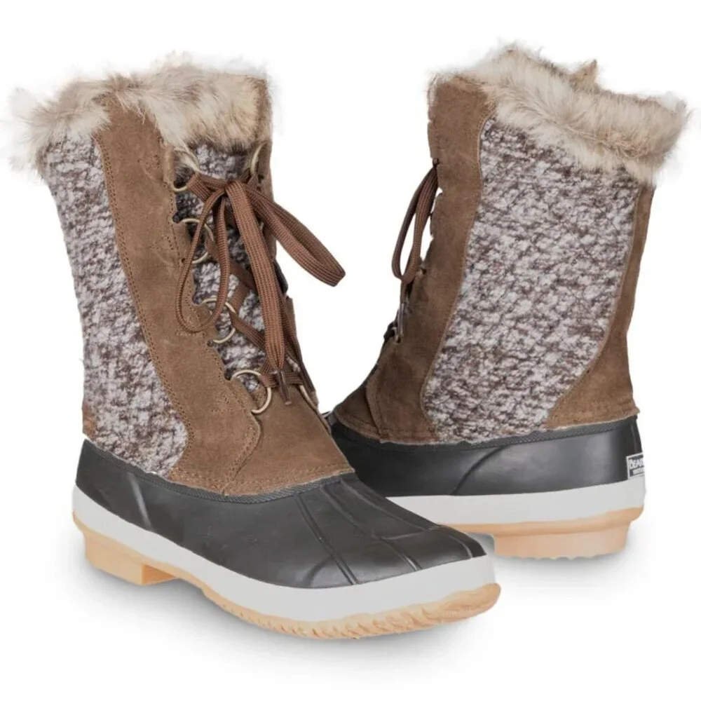 NEW - Bearpaw Women's Esme Boots - Size 8